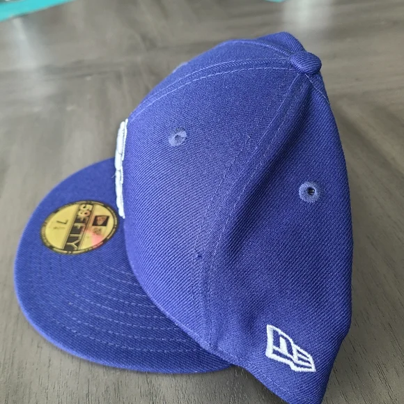 BRAND NEW CHICAGO CUBS FITTED HAT WOOL ROYAL NEW ERA 59FIFTY COOPERSTOWN7 1/4